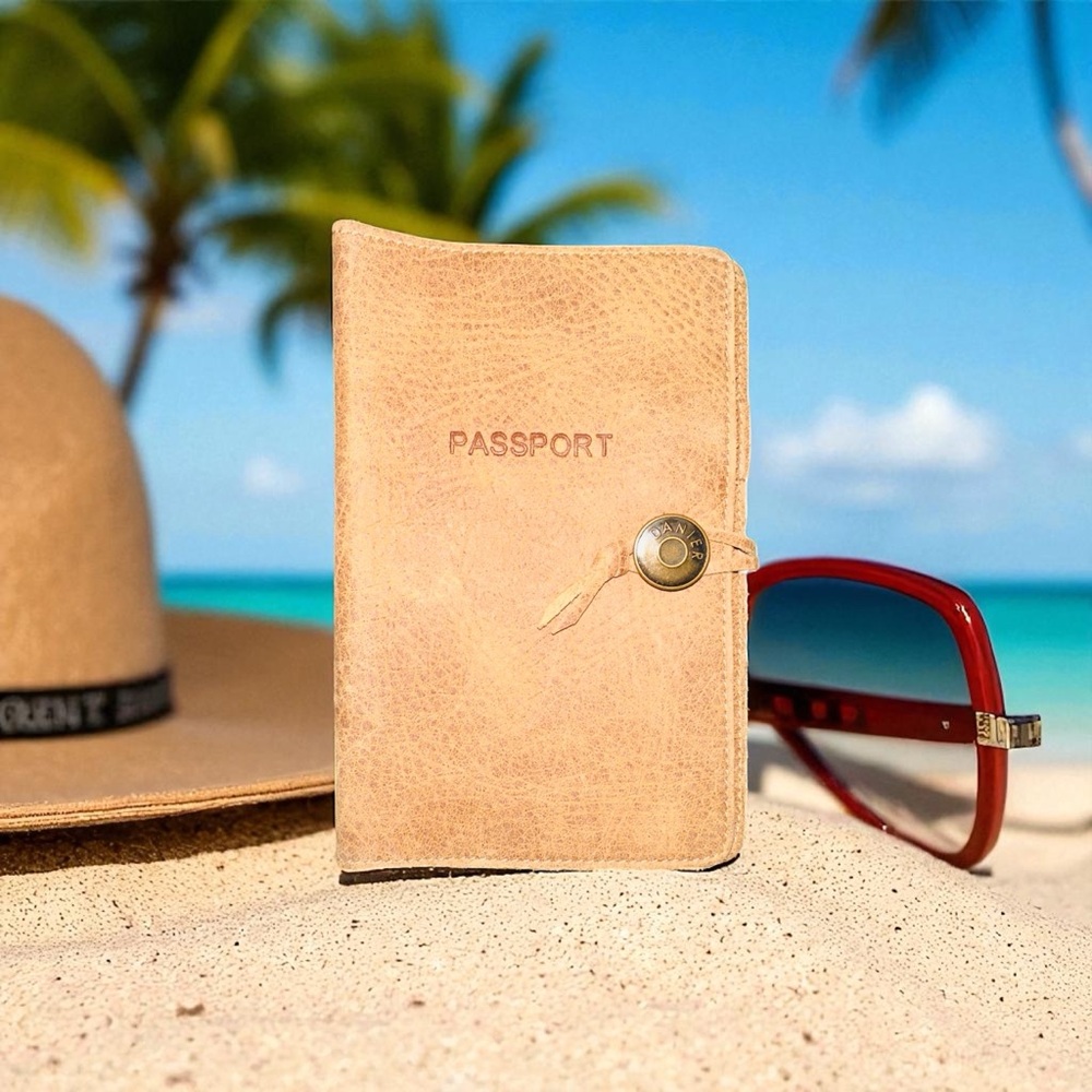 DANIER Leather Passport Holder
